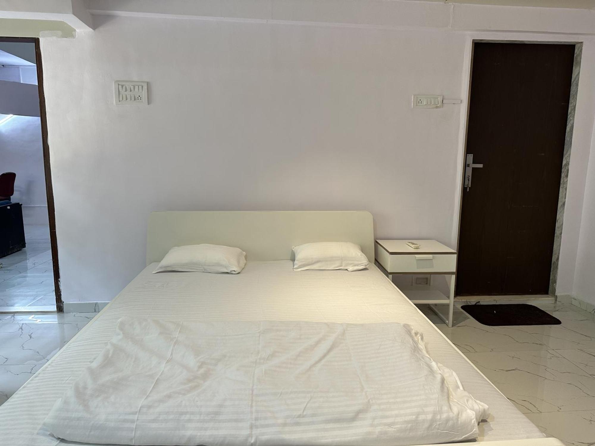 Ravish Apartment, Juhu Apartemen *